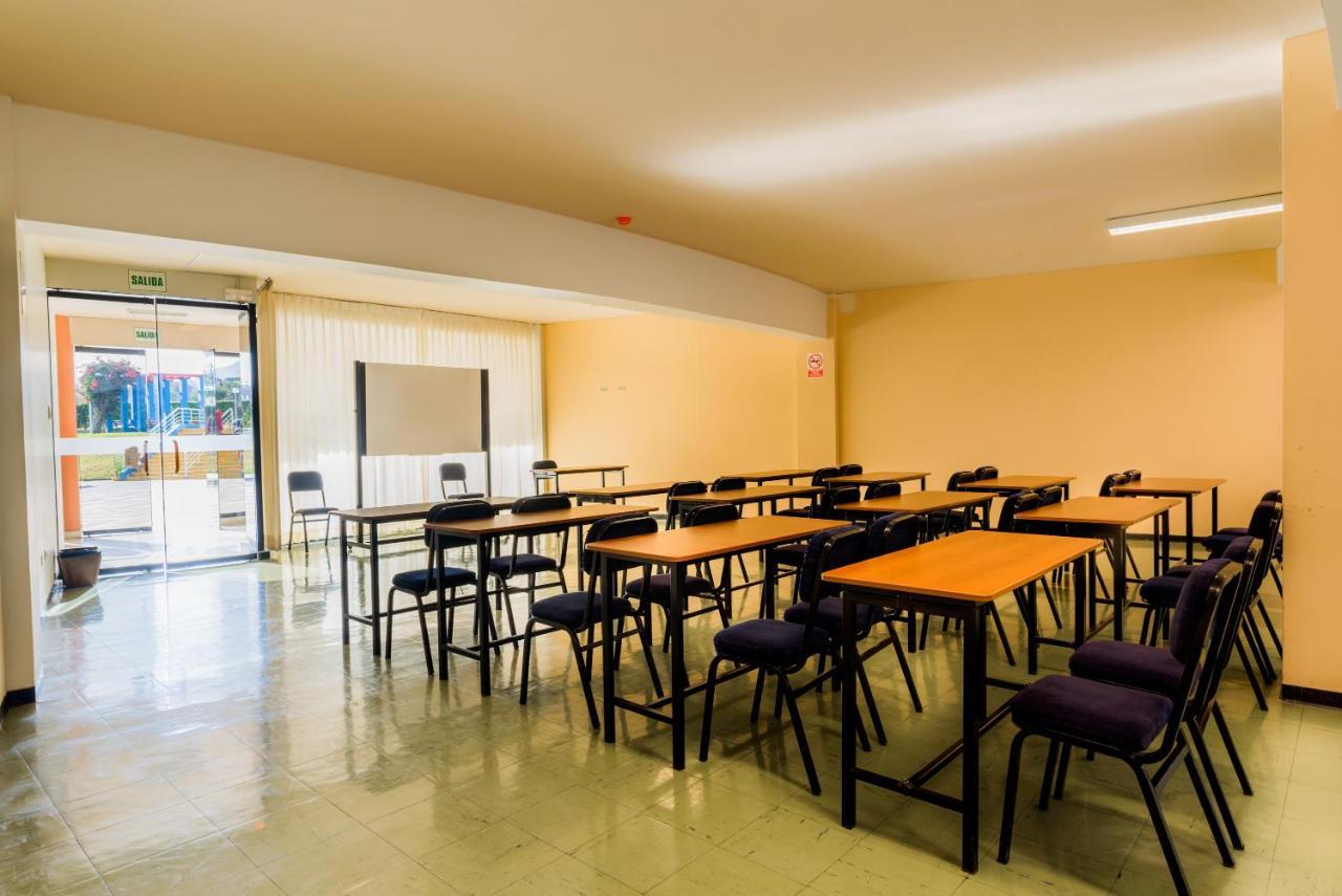 Dm Hoteles Arequipa Pachacutec 外观 照片